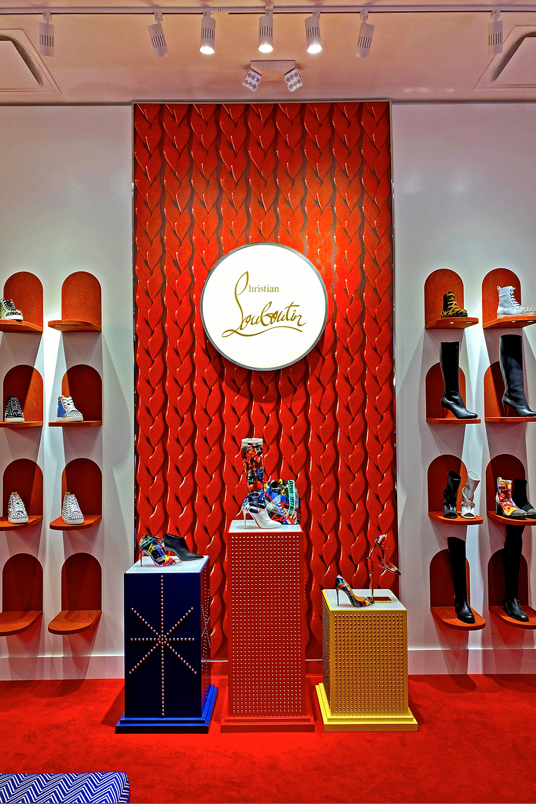 christian louboutin outlet shoes