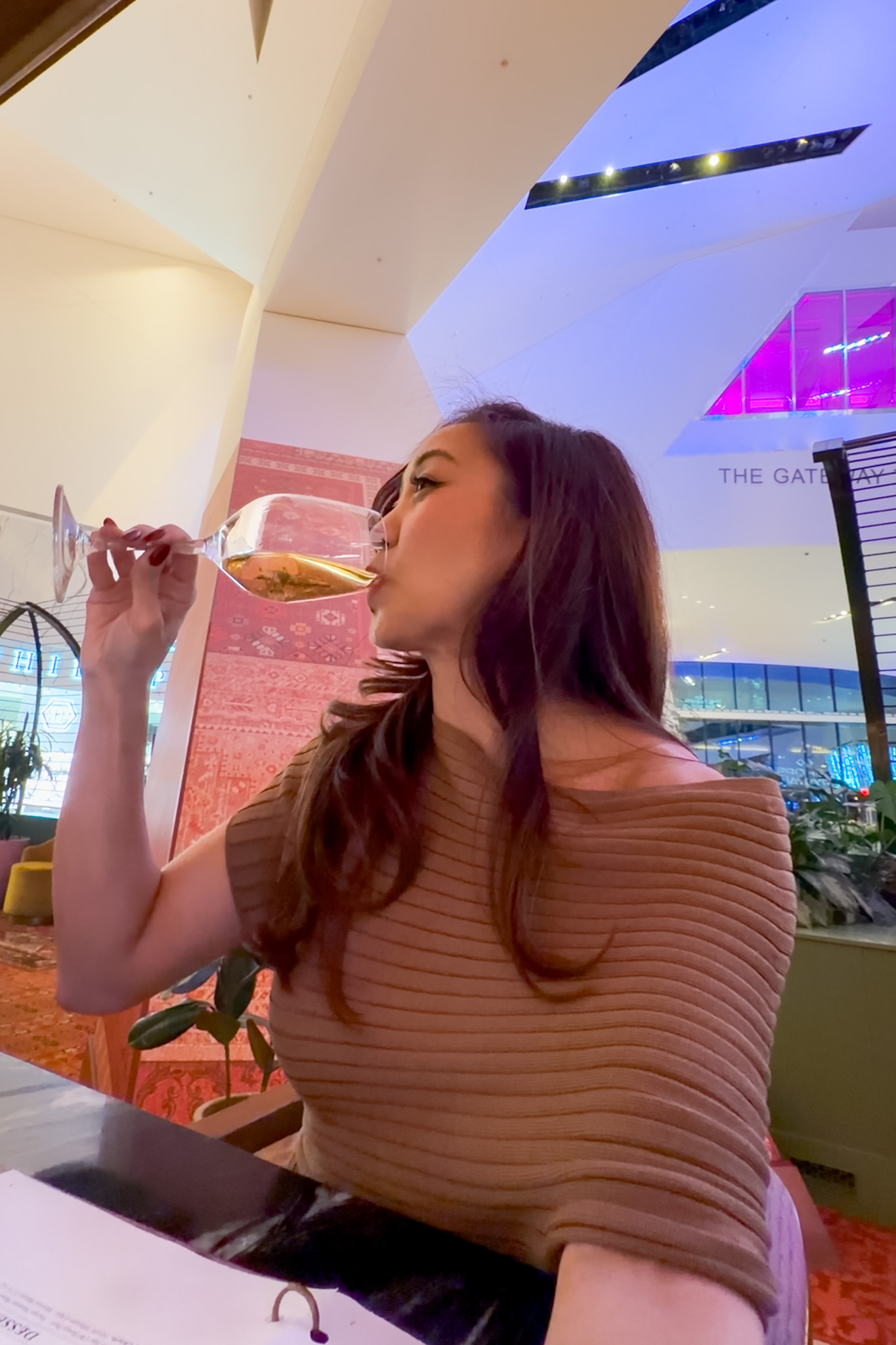 Solo Series #1: Solo Date at Bazaar Mar (Las Vegas)